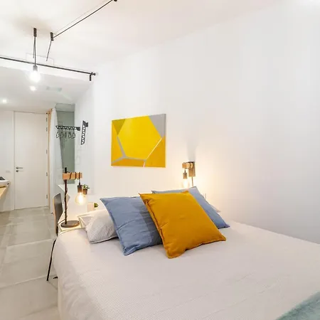 Flatguest Paez